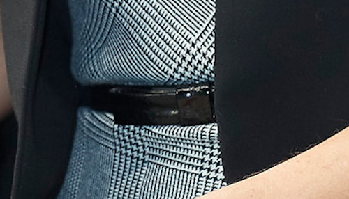 Queen Letizia wears black bow belt