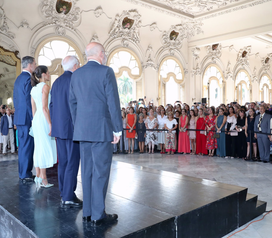 The King and Queen of Spain attend a reception at the Great Theater of Havana for the Spanish community living in Cuba