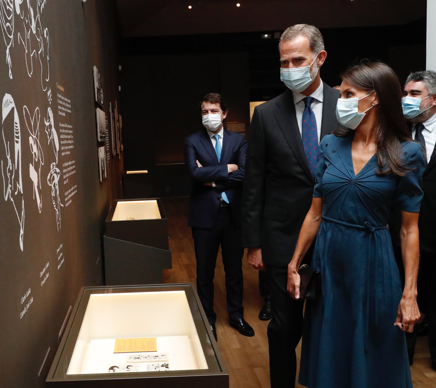 King Felipe VI and Queen Letizia received a guided tour from the curator of the Delibes exhibition on 17 September 2020