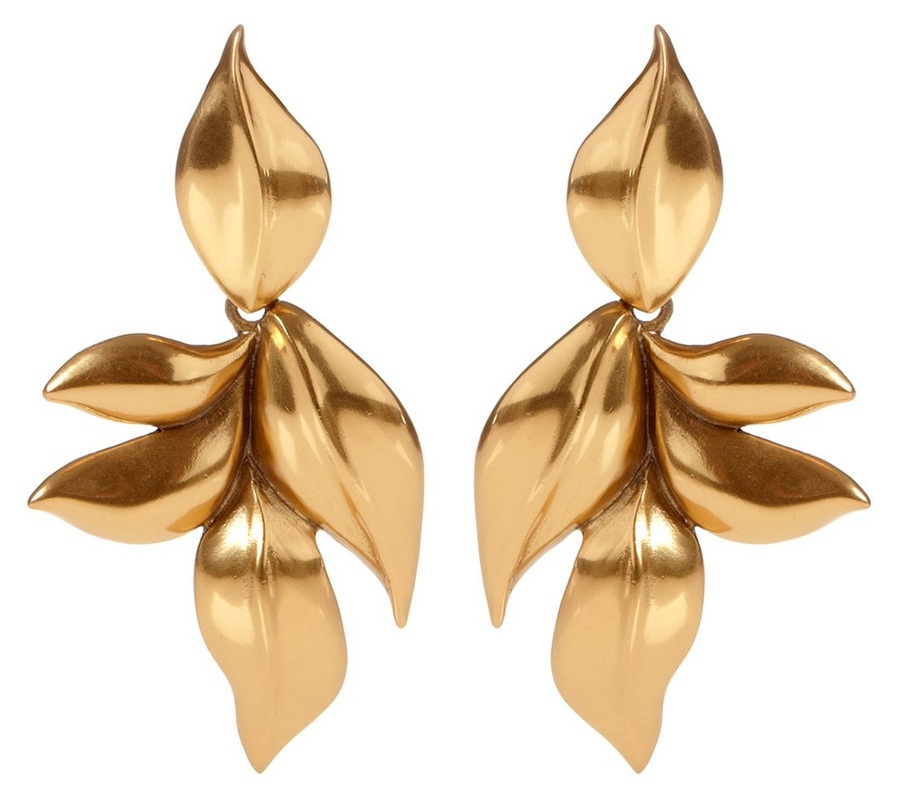 oscar-de-la-renta-brass-leaf-sculpture-earrings-product-1-4618996-281968959_orig.jpeg