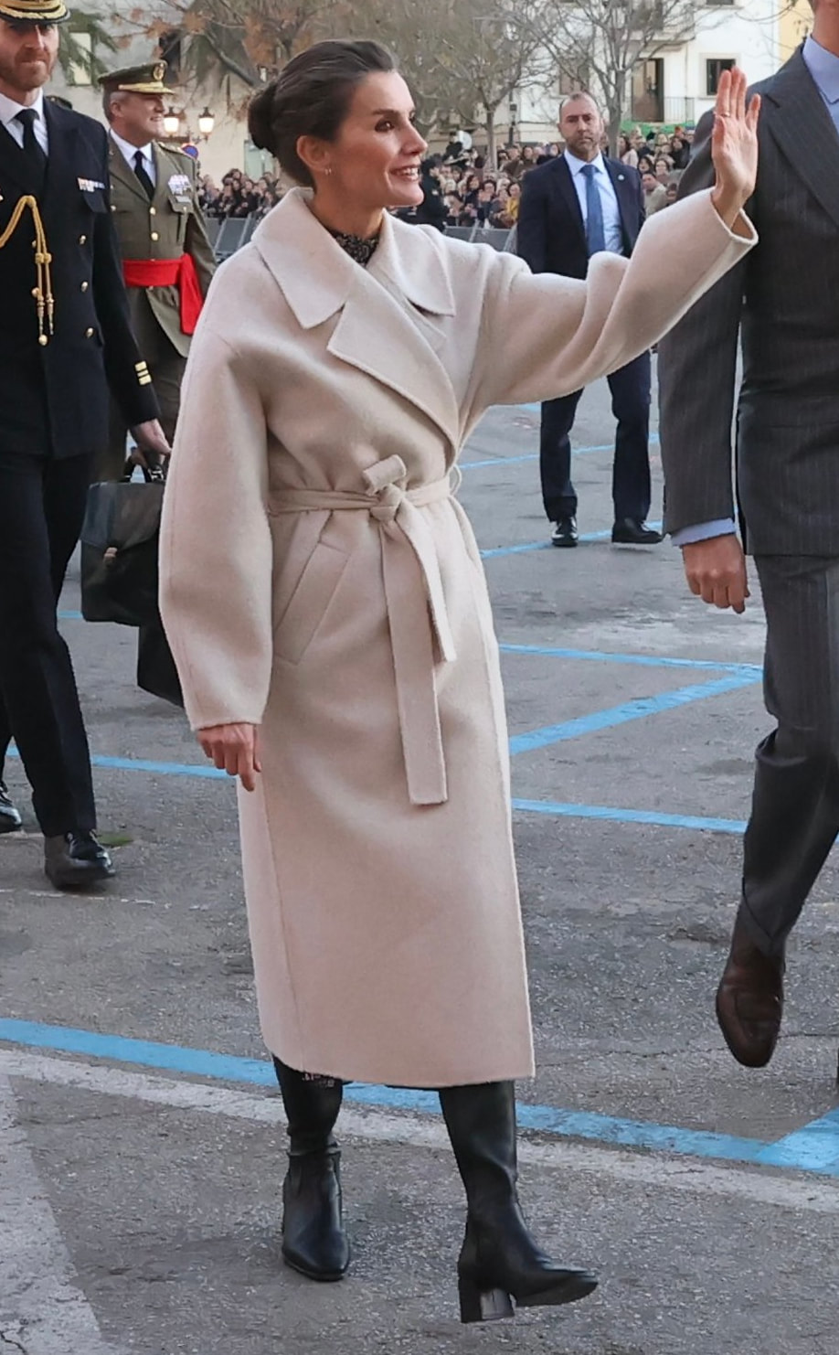 Queen Letizia wears & Other Stories Oversized Wool Coat in Oatmeal 