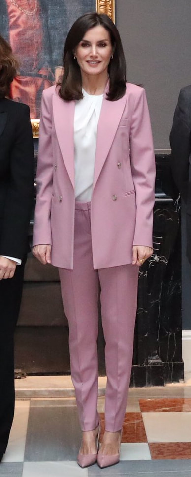 Hugo Boss 'Jericoa' Stretch Wool Double Breasted Pink Blazer​ as seen on Queen Letizia.