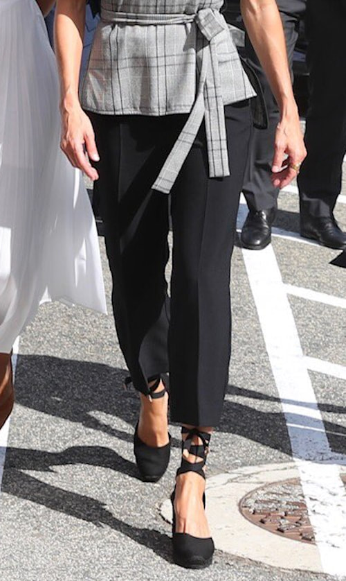 Queen Letizia wears black cropped wide leg trousers