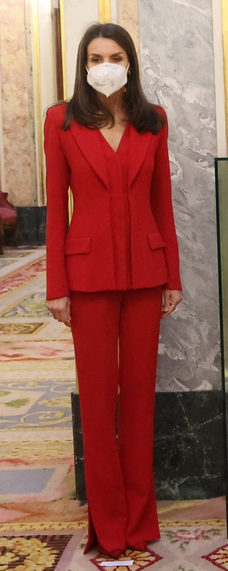 Queen Letizia attends tribute to Clara Campoamor on 12 April 2021