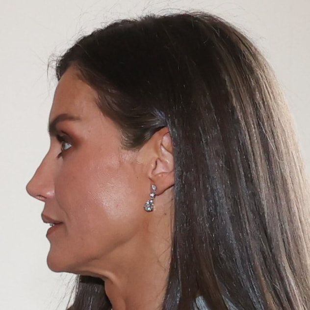 Queen Letizia wears Luzz Blue Topaz and Diamonds Earrings