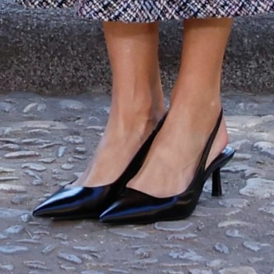 Queen Letizia wears Massimo Dutti Kitten Heel Slingback Pumps in Black Leather 