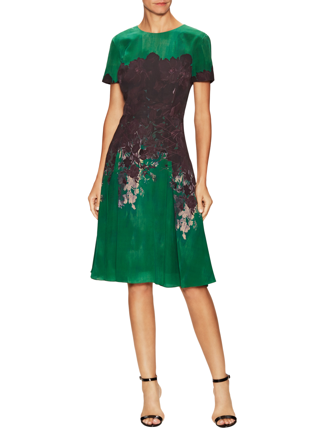 Carolina Hererra Pre-Fall 2015 green patterned silk dress