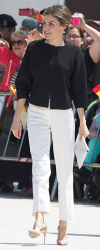 Uterque Cocoon Cropped Jacket​ as seen on Queen Letizia.