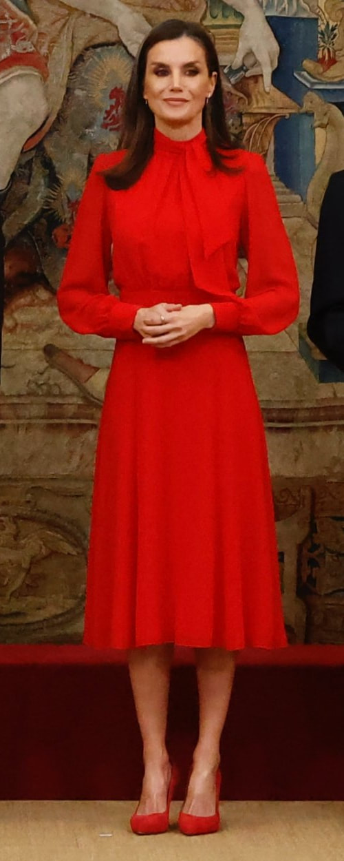 Poète Pussy Bow Midi Dress in Red​ as seen on Queen Letizia
