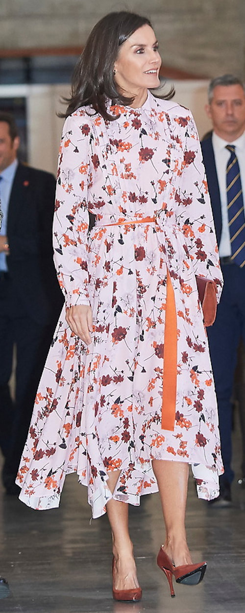 Queen Letizia wears HUGO by Hugo Boss 'Kalocca' floral print shirt dress on 19 November 2019
