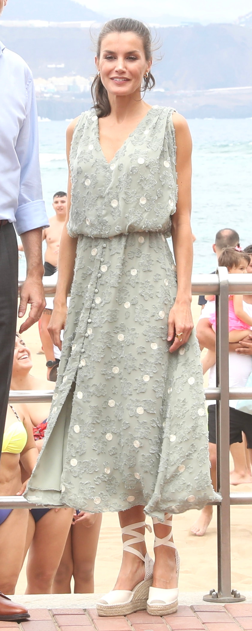 Zara Combined Structured Midi Dress​ as seen on Queen Letizia.