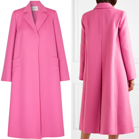 Carolina Herrera oversized felt coat in pink. From Fall 2019 Ready-to-Wear Collection.