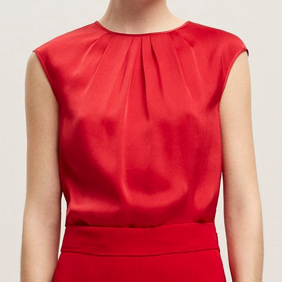 Carolina Herrera Sleeveless Silk Top in Red