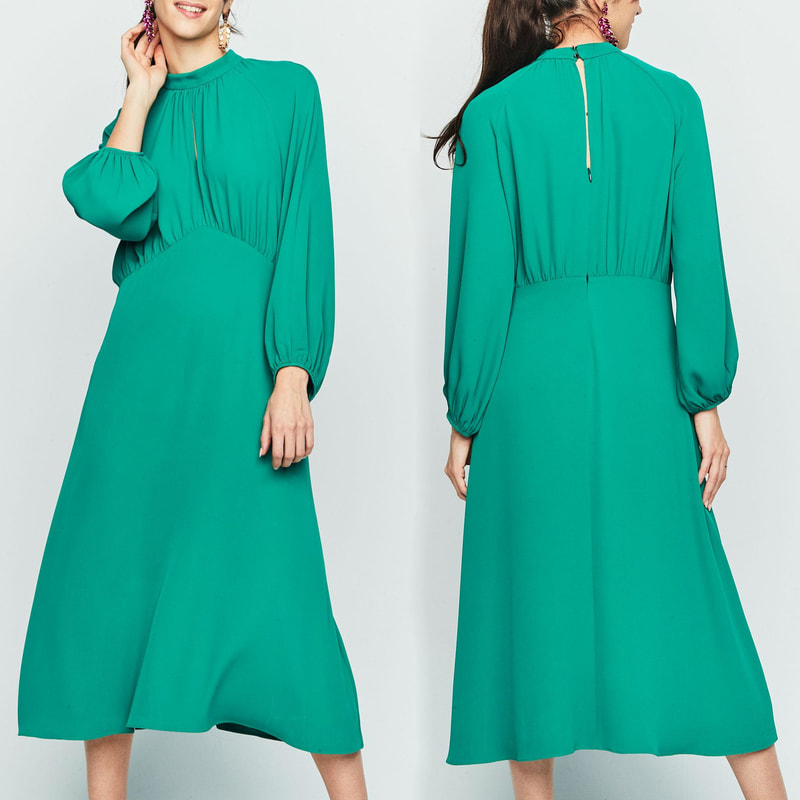 Dándara Raglan Sleeves Midi Dress in Green