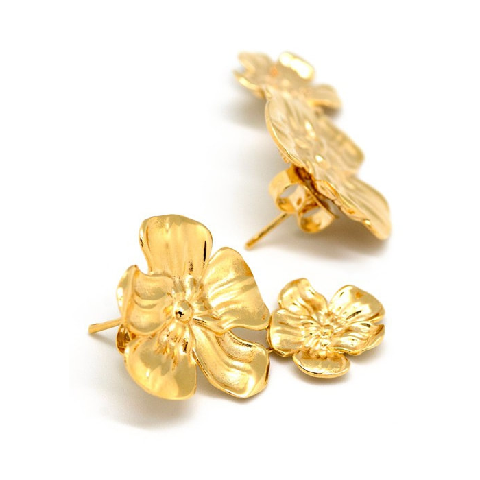 Helena Nicolau 'Almond Flower' Earrings in Gold