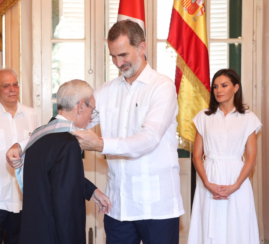 King and Queen of Spain award Grand Cross of the Order of Carlos III to Eusebio Leal