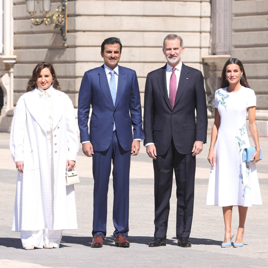 King Felipe VI and Queen Letizia of Spain welcomed Qatari Emir Sheikh Tamim bin Hamad Al-Thani and his wife, Sheikha Cevahir bint Hamad bin Suhaim Al-Sani with an official ceremony at the Royal Palace in Madrid, on 17 May 2022