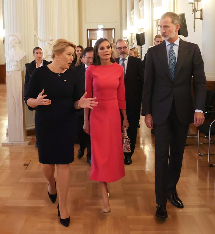 King Felipe VI and Queen Letizia of Spain tour Berlin City Hall on Day 3 of State Visit to Germany 18th October 2022