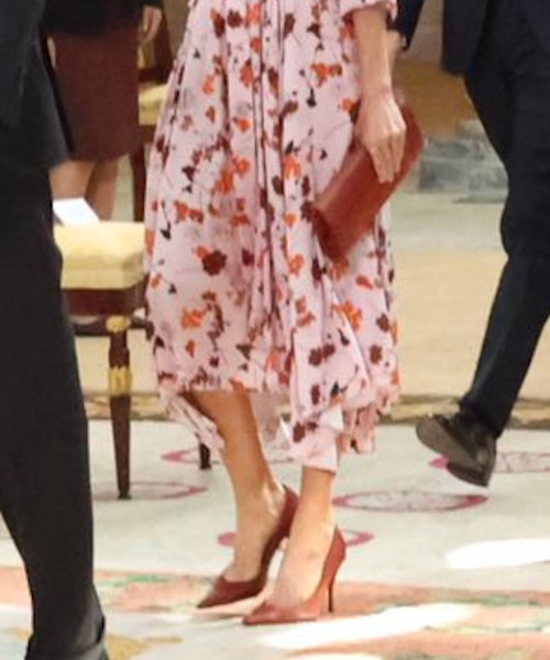 Queen Letizia wears Magrit custom rust-red leather & suede clutch bag and matching pumps