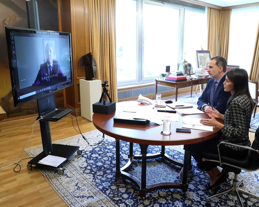 King Felipe VI and Queen Letizia held a video conference with the president of the Spanish Confederation of Travel Agencies