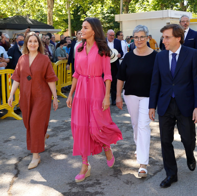 Queen Letizia visited Buen Retiro Park for the launch the 81st edition of the Madrid Book Fair on 27 May 2022