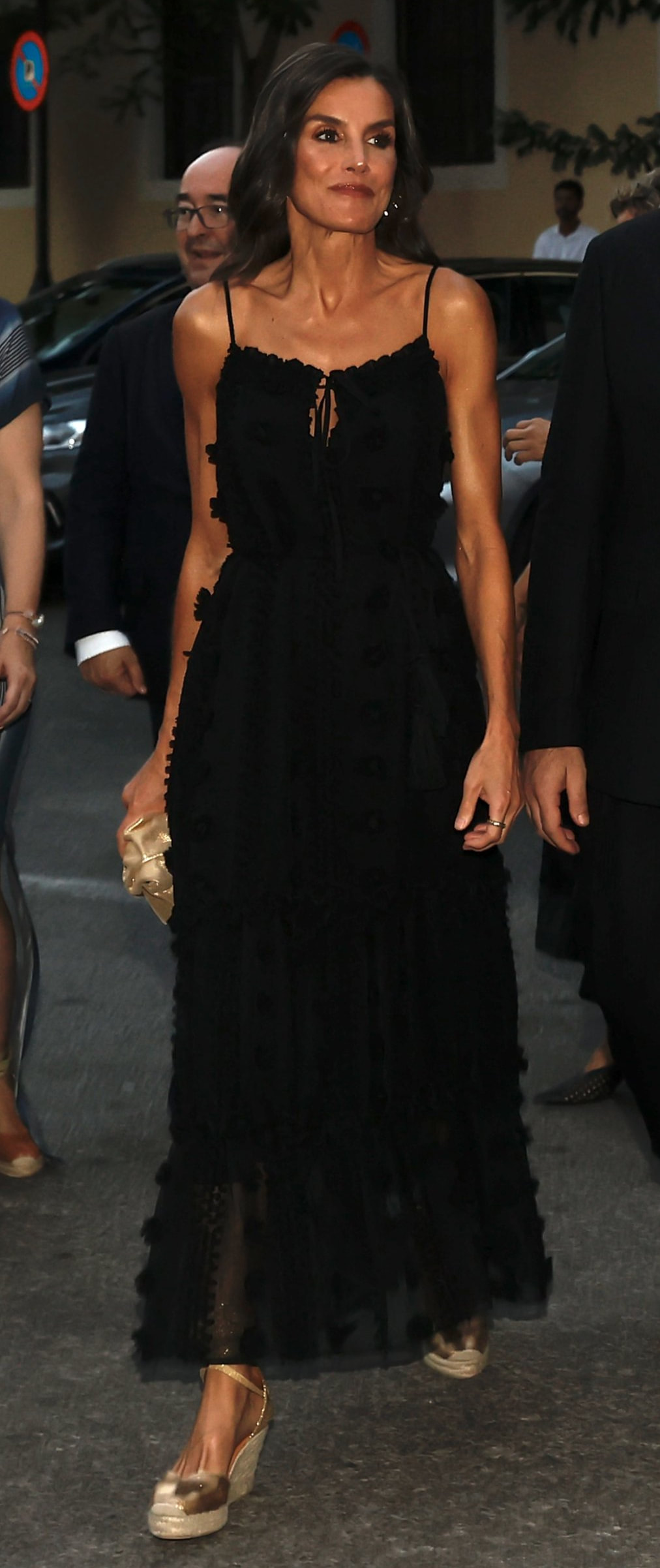 Queen Letizia wears Uterque Sleeveless Plumetis Dress