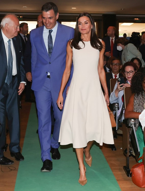 Queen Letizia attended the opening session of the 