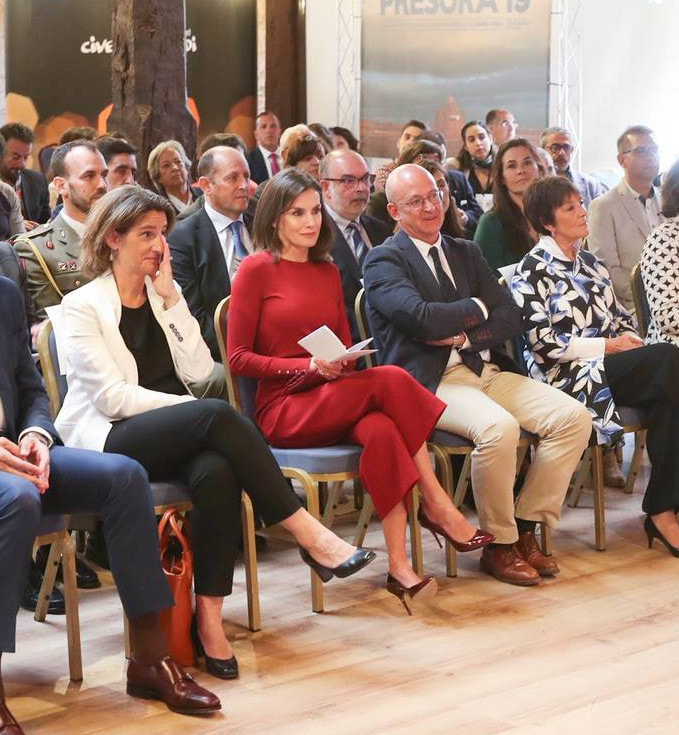 Queen Letizia of Spain attends the closure of Journalist's Seminar 'Como Los Medios De Comunicacion Pueden Ayudar A Repoblar La España Rural' on June 12, 2019 in Burgo de Osma, Spain