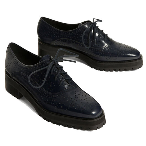 Uterque Perforated Oxford Shoes in Navy Leather